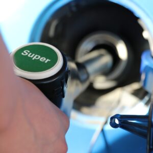 super, petrol, gas station-1408490.jpg